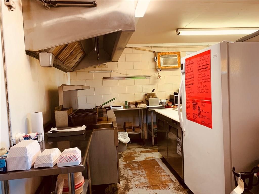 2962 Louisiana 107, Effie, LA 71331